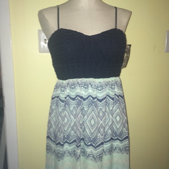 ❤️NWT size S TRIXXIE Maxi Dress W/skirt beneath - Picture 3 of 6